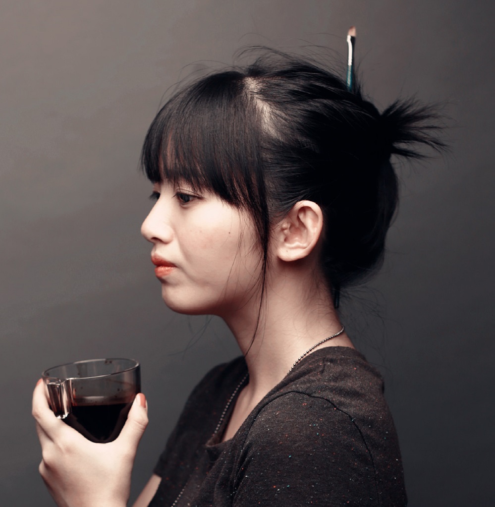 Vivian Lee Sip and splat.
